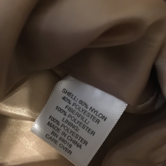 🎀 NWOT quilted vest- khaki color - Picture 5 of 6